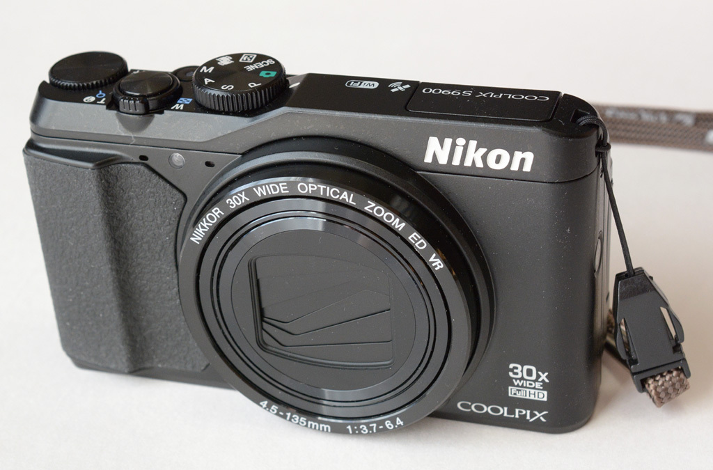 Nikon-S9900_Front.jpg